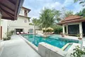 5-Schlafzimmer-Villa 842 m² Ban Bang Thao, Thailand