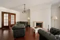 Commercial property 4 rooms 230 m² in Warsaw, Poland