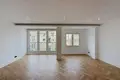 2 bedroom apartment 98 m² Malaga, Spain