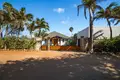 4 bedroom house 44 508 m² West Bay, Honduras