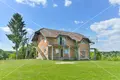 Дом 4 комнаты 225 м² Opcina Lasinja, Хорватия