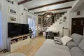 4 bedroom house 180 m² Dos Hermanas, Spain