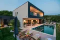 4 bedroom house 295 m² Makarska, Croatia