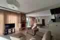 3-Schlafzimmer-Villa 200 m² Dobra Voda, Montenegro