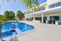 villa de 5 dormitorios 585 m² Benisa, Španjolska