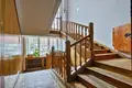 Haus 10 zimmer 686 m² Warschau, Polen