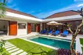 Villa de 2 dormitorios 1 937 m² Seminyak, Indonesia