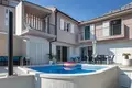 Willa 5 pokojów 225 m² Makarska, Chorwacja
