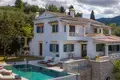 4-Schlafzimmer-Villa 240 m² Souleika, Griechenland