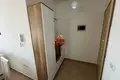 Mieszkanie 2 pokoi 70 m² Bashkia Vlore, Albania