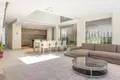 Villa de tres dormitorios 210 m² Alfaz del Pi, Španjolska