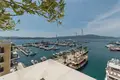 Ático 4 habitaciones 595 m² Tivat, Montenegro