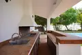Haus 5 Schlafzimmer 757 m² Latsia, Zypern