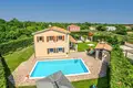 Villa de 4 dormitorios 160 m² Roviño, Croacia