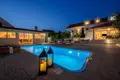Casa 5 habitaciones 196 m² Split Dalmatia County, Croacia