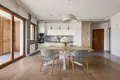 5 room apartment 140 m² in Warsaw, Poland