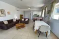 Mieszkanie 2 pokoi 90 m² w Pafos, Cypr