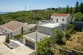 Casa 6 habitaciones 558 m² Radovici, Montenegro