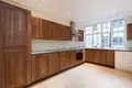 5 bedroom apartment 219 m² in London, United Kingdom