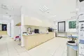 Коммерческое помещение 1 комната 906 м² в Варшаве, Польша
