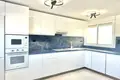 2 bedroom apartment 75 m² New York, United States