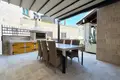 Apartamento 3 habitaciones 85 m² Dobrota, Montenegro