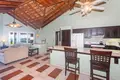 Дом 3 спальни 332 м² Punta Gorda, Гондурас