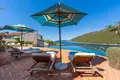 Villa de tres dormitorios 576 m² Lustica, Montenegro