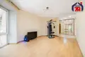 Mieszkanie 2 pokoi 73 m² Mińsk, Białoruś