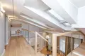 Mieszkanie 4 pokoi 128 m² Ryga, Łotwa