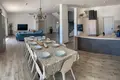 4-Schlafzimmer-Villa 277 m² Kastel Stafilic, Kroatien