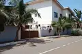 Appartement 16 chambres 1 000 m² Sakumono, Ghana