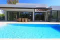 Haus 4 Schlafzimmer 260 m² Estepona, Spanien