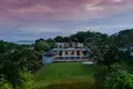 5 bedroom villa 2 360 m² Pa Khlok, Thailand
