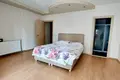 3 bedroom apartment 180 m² Mezitli, Turkey