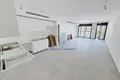 Quartier résidentiel Magnifique appartement de type 5 pièces de 140 m² + terrasse en deuxième ligne de mer et tramway