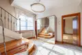 6 room house 300 m² in Warsaw, Poland