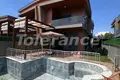 4 bedroom Villa 225 m² Dosemealti, Turkey