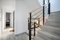 3 bedroom house 172 m² Dos Hermanas, Spain