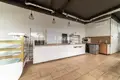Commercial property 2 rooms 38 m² in Warsaw, Poland