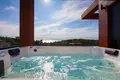 Дом 7 спален 480 м² Город Пула, Хорватия