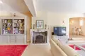 Villa de tres dormitorios 280 m² Francia, Francia