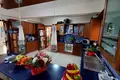 Dom wolnostojący 6 pokojów 290 m² Aradipu, Cypr