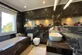 4 bedroom Villa 340 m² Agios Tychonas, Cyprus