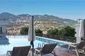 Complejo residencial New residence with a swimming pool, lounge areas and a cinema at 300 meters from the beach, Alanya, Turkey