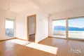 2 bedroom apartment 66 m² Tivat, Montenegro