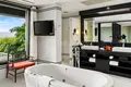 2 bedroom apartment 206 m² Choeng Thale, Thailand