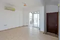 Mieszkanie 2 pokoi 85 m² Chloraka, Cypr