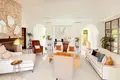 Haus 5 Schlafzimmer 446 m² Dos Hermanas, Spanien