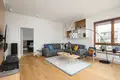 Mieszkanie 3 pokoi 87 m² Warszawa, Polska